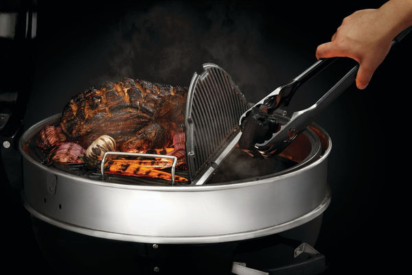 Napoleon PRO22 Charcoal Kettle